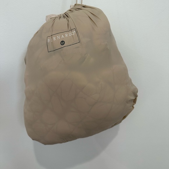 Bernardo packable down like jacket Size L /42 - Picture 11 of 15